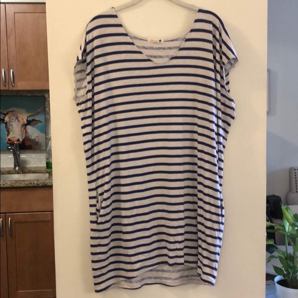 Sundry striped size 1 dress. Worn 1 time